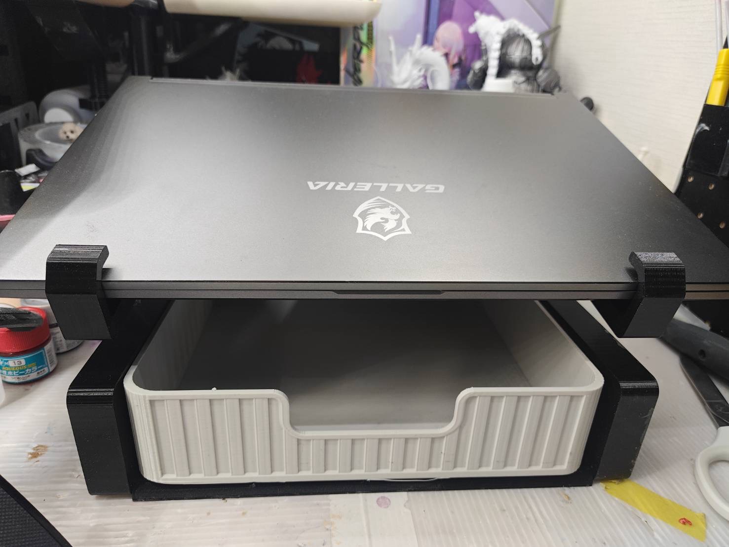 【3Dプリンター】収納付きPCスタンドを作ってみた｜15.6インチノートPCでも安定した実用スタンド